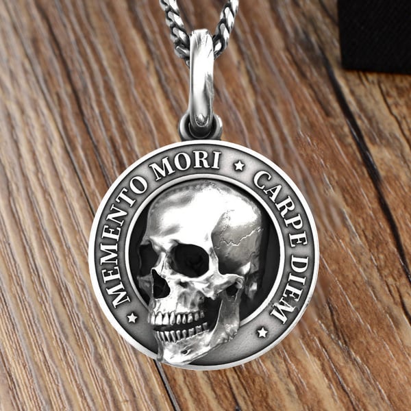 Skull necklace